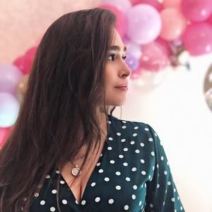 Meet your Posher, Anna-maria